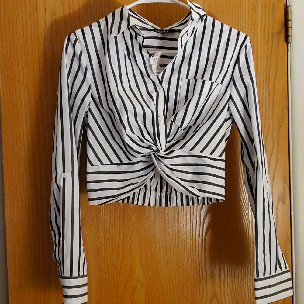 Cropped Button up